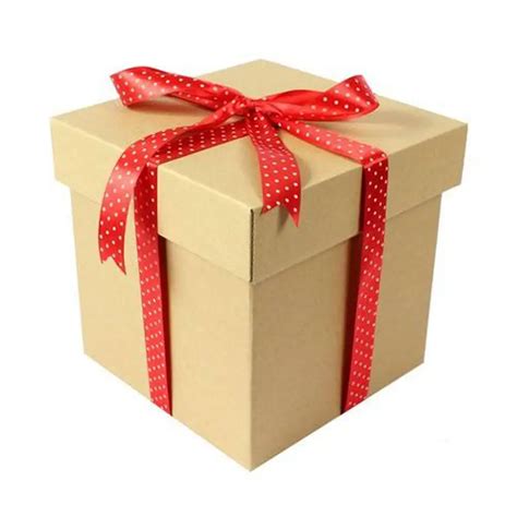 oversized gift boxes with lids.